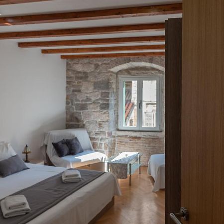 Camenno Apartments-The Heart Of Diocletian'S Palace-Open All Winter! Split Luaran gambar