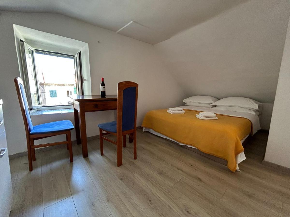 Camenno Apartments-The Heart Of Diocletian'S Palace-Open All Winter! Split Luaran gambar